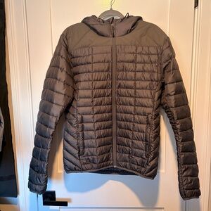 Spyder Puffer Jacket Men’s Medium Gray Lightweight Quilted Hooded Packable